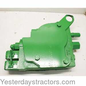 John Deere 8210T Hitch Control Valve 433417