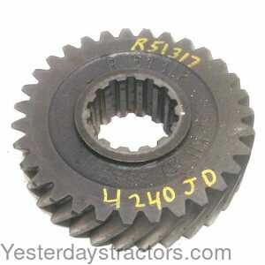 John Deere 4430 Pinion Shaft Gear 433760