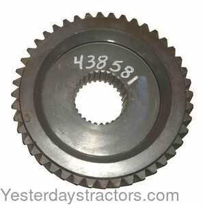 John Deere 4850 PTO Drive Gear 438581