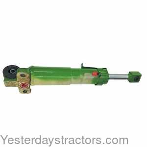 John Deere 4840 Seat Position Cylinder 496823