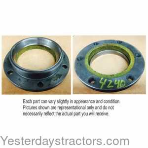 John Deere 8440 Differential Bearing Housing 496969