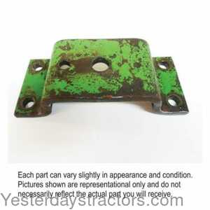 John Deere 1520 Front Drawbar Support 497258