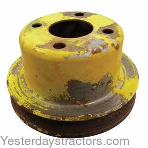 John Deere 830 Water Pump Pulley 497276