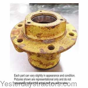 John Deere 1010 Front Wheel Hub 497447