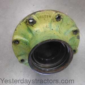 John Deere 4630 Wheel Hub 498244