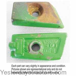 John Deere 6405 Sway Block - Left Hand 498406