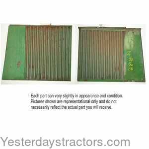 John Deere 2840 Grill Screen - Left Hand 499397