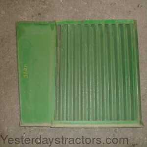 John Deere 3030 Grill Screen - LH 499400