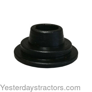 Massey Ferguson 135 Valve Spring Cap 747697M1