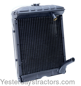 Ford 4121 Radiator C5NN8005AB