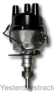 Ford 2600 Distributor C7NF12127D